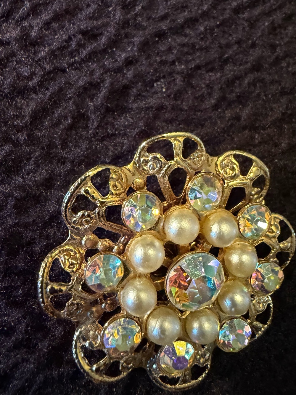 Vintage Aurora Borealis Rhinestone and Faux Pearl Brooch - Picture 4 of 5